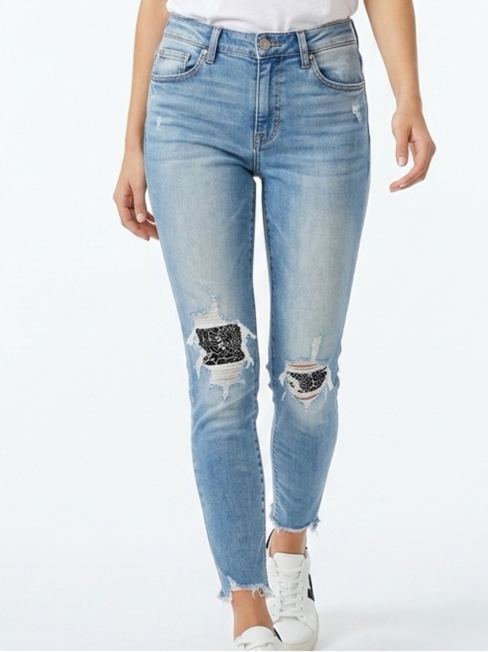 KanCan KC8274M Womens Size 15 31 Light Wash Distressed Lace Patch Skinny Jeans
